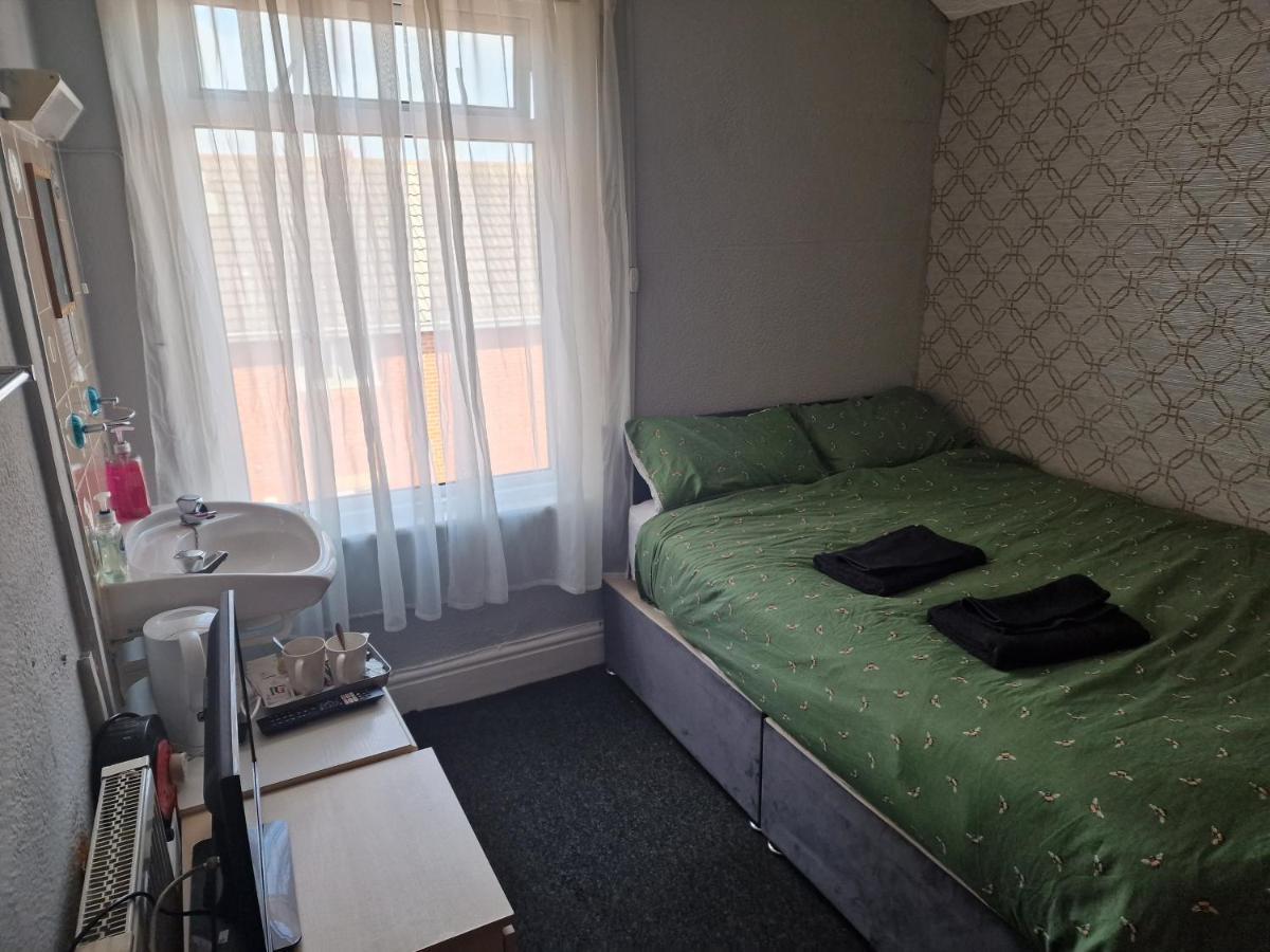 Bed & Breakfast My Place *